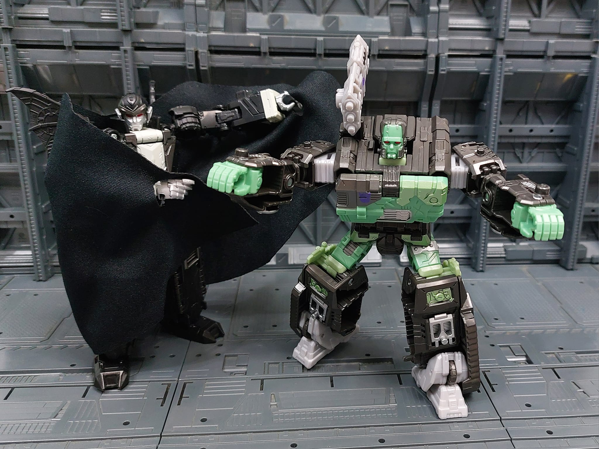 Frankentron In-Hand Images & Video of Transformers Universal